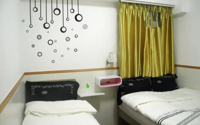 Hotel Pandora