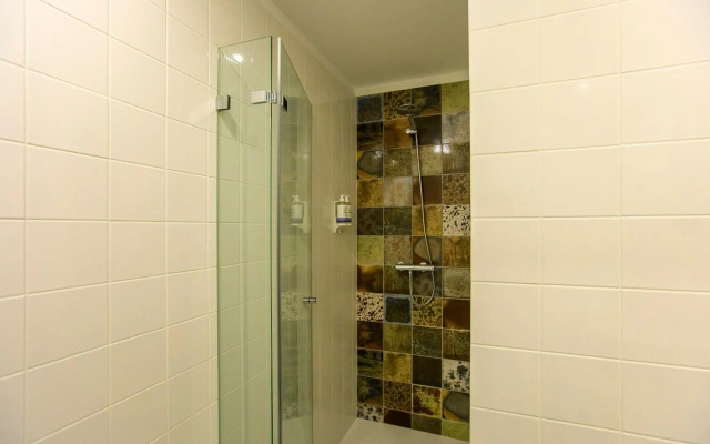 Charming Studio in Historic Downtown