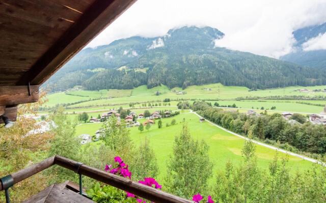 Welcoming apartment in Bramberg with balcony