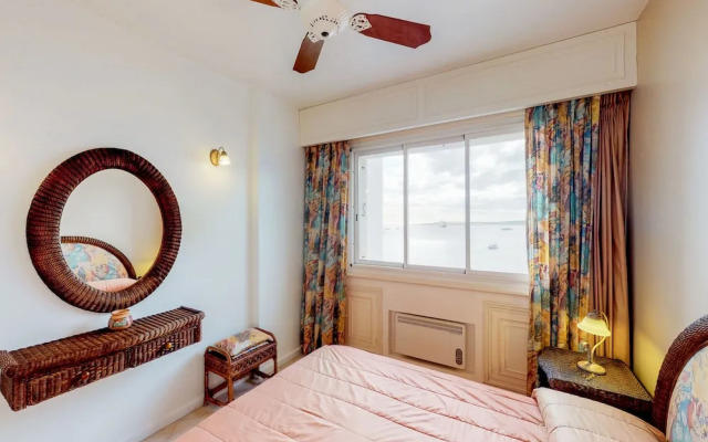 Oceana Suites Vanguardia