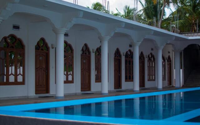 MRD Beach Hotel