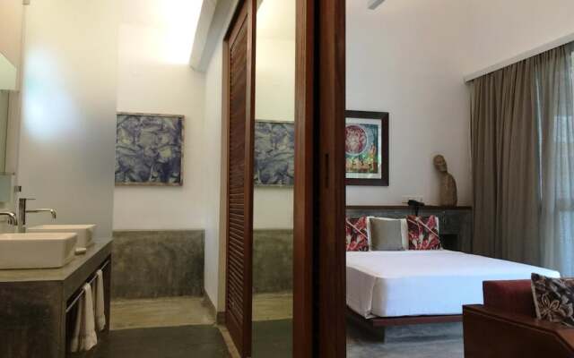 Trinity At Fort Cochin