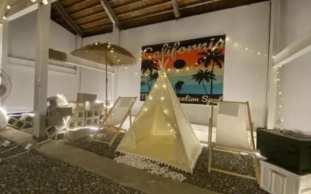 Wan Dai Hou Youth Hostel