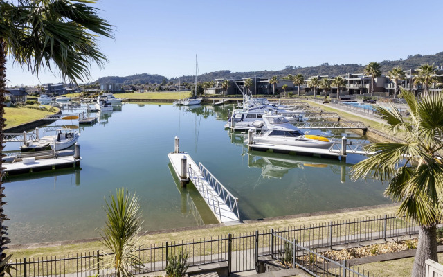 Sovereign Pier on the Waterways