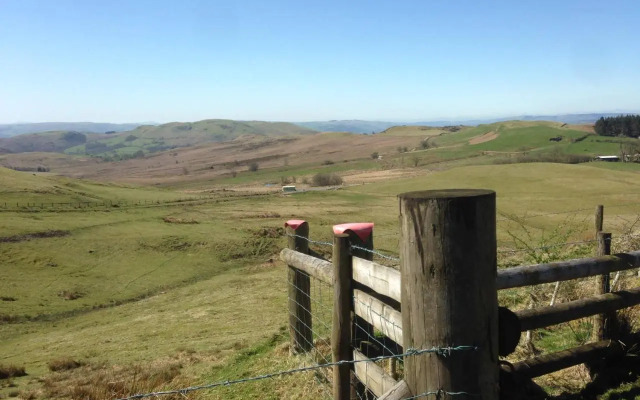 Upper Gilwern Quarry Hut