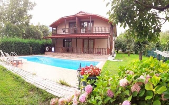 Sapanca Bizim Konak