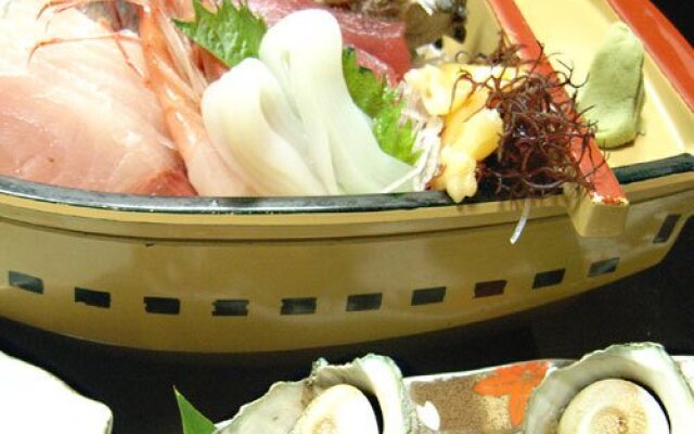 OYO Miyoshi Ryokan Odawara Manazuru