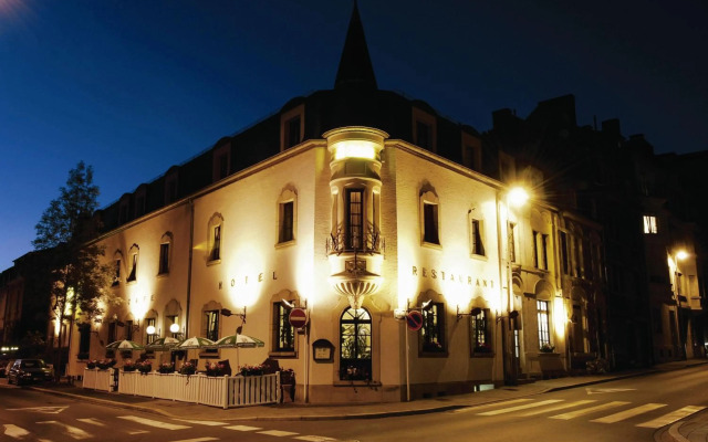 hotelImage