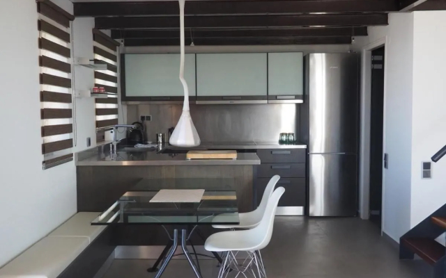 Krinos Apartment