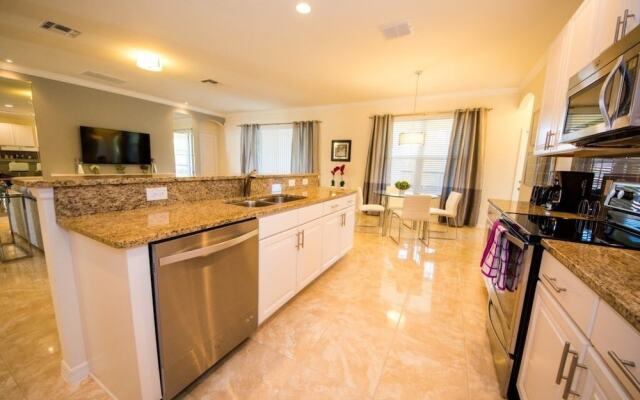 H2u - Apollo - St4043 5 Bedroom Home