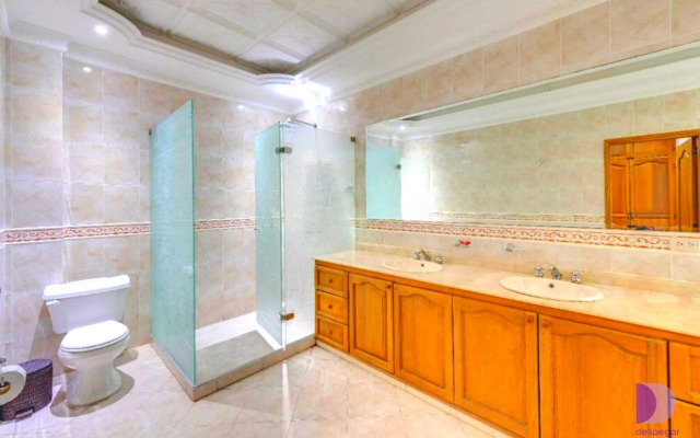 Hotel Astra Suite 427