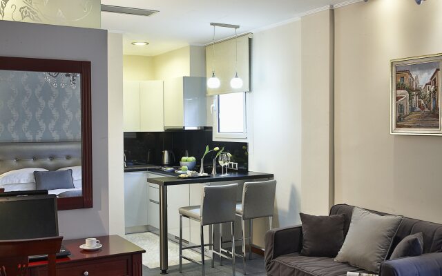 AVA Hotel & Suites