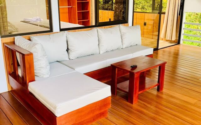 Epic Adventure Lodge