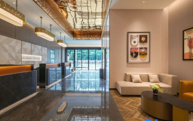 MEHOOD LESTIE Hotel (Chengdu Wenjiang University Town Fengxihe Subway Station)