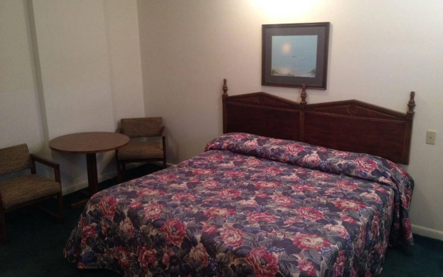 Sawmill Lodges Motel