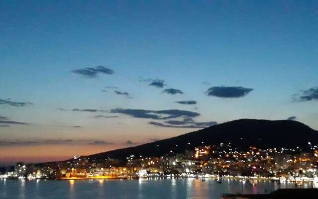 Apartment With one Bedroom in Sarandë, With Wonderful sea View and Terrace - 10 m From the Beach