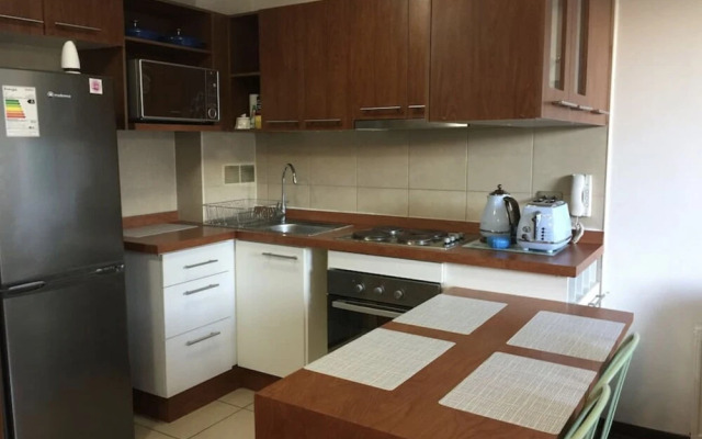 445 Obispo Hipolito salas