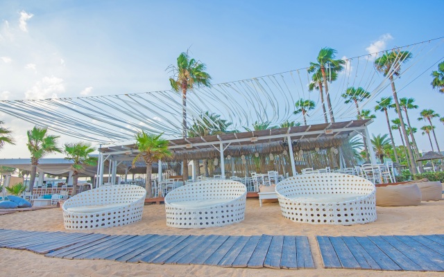 Dome Beach Marina Hotel & Resort