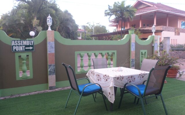 Villa Bananier Guest House