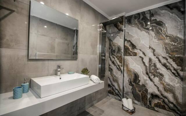 Le Grand Reve Apartments & Luxury Suites