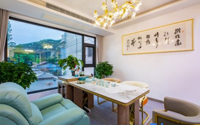 Moon Bay Nanfeng Zhiyi Homestay – Balcony – Xuancheng