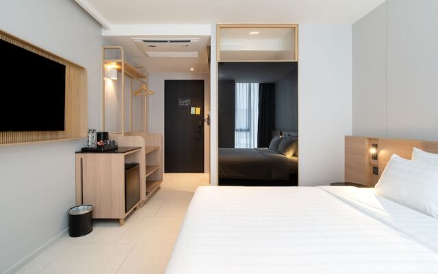 Saan Hotel Sathorn