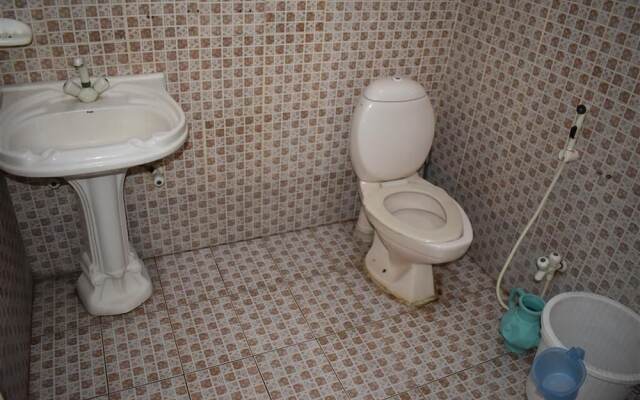 Ever Green Hotel & Restaurant