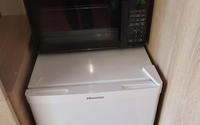 Top Center Apartment