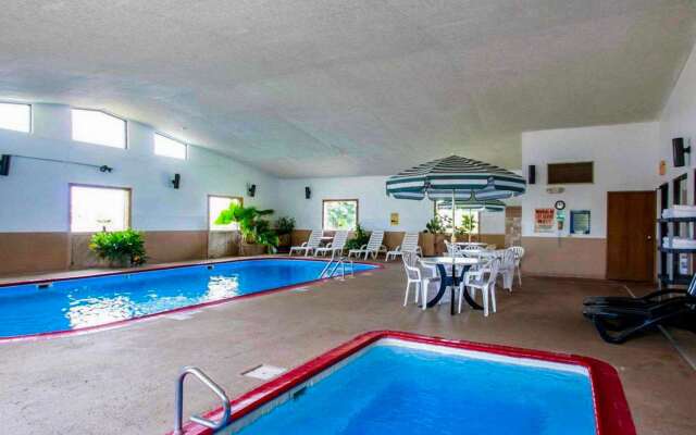 Quality Inn Ozark-Springfield South