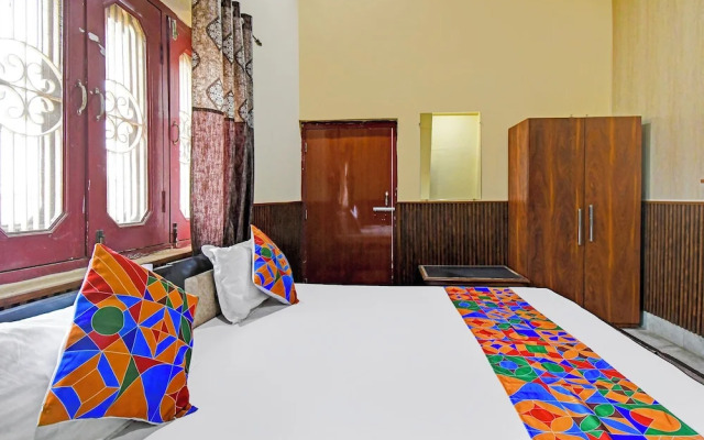 Fabhotel Raghunandan Inn