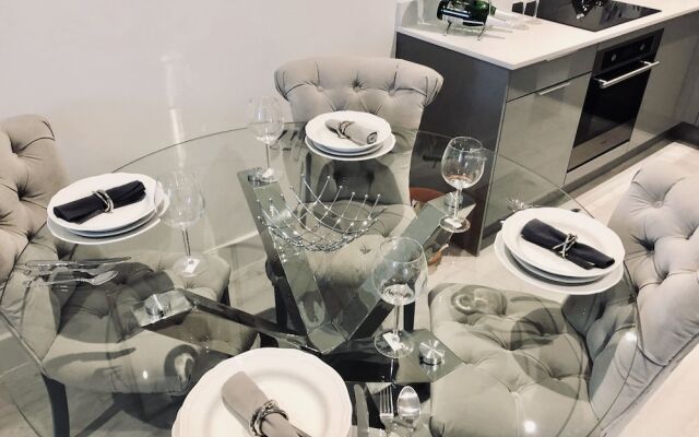 Snapos Luxury Serviced Apartments – Meridian House - Bedford