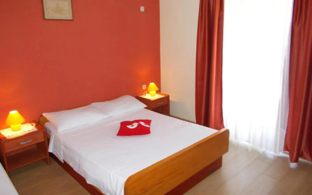 Apartments by the sea Kneza, Korcula - 4342