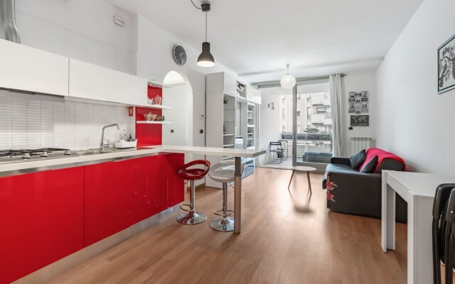 Portuense 107- Bright Flat