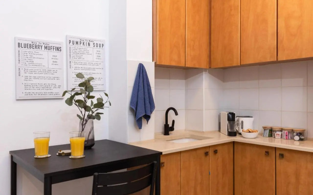 Studio 10 min from the Beach