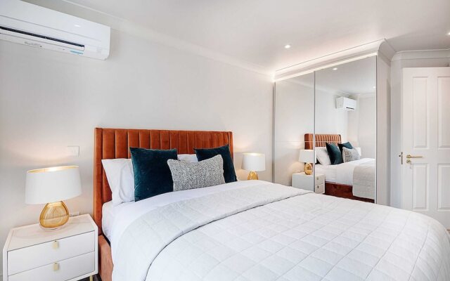 Marble Arch Suite 6-hosted by Sweetstay