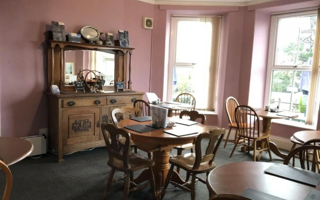 Isallt Guest House
