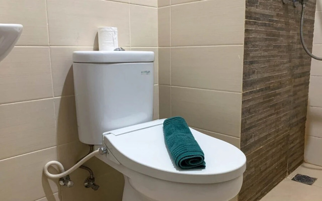 Nice And Comfort 1Br At Sky Terrace Apartment