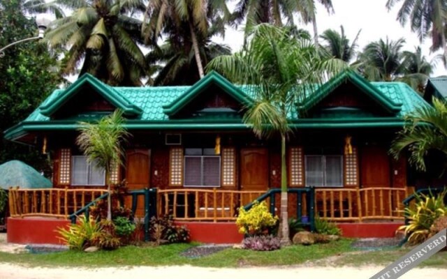 Fernandez Beach And Garden Resort