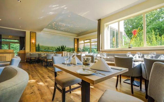 Hotel Maasberg Therme