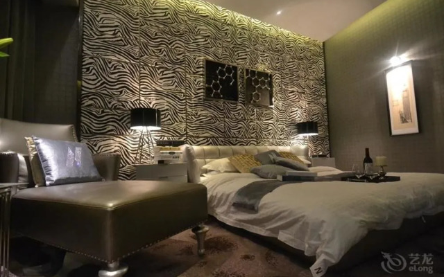 Dali N-Hotel