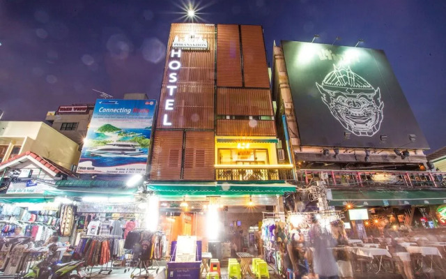 Phranakorn Hostel - Adults Only