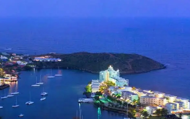 Oyster Bay Beach Resort
