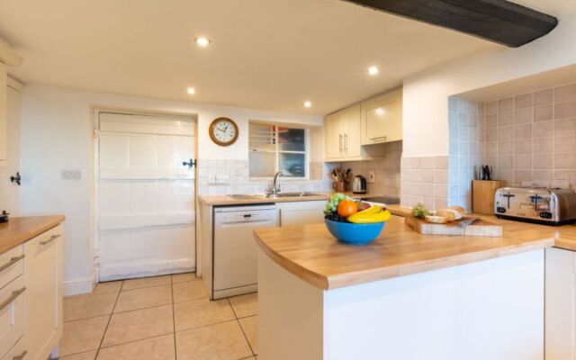 Regent Cottage