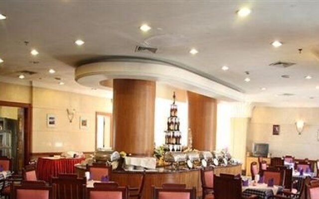 Lintong Grand Hotel - Lingcang
