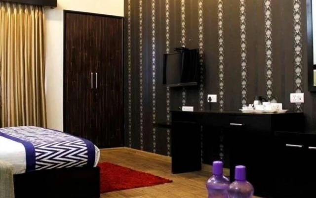 Amazone Holiday Guest House by JK Rooms