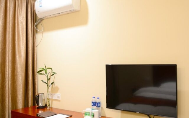 GreenTree Inn JiangSu ChangShu Dongnan Avenue Express Hotel