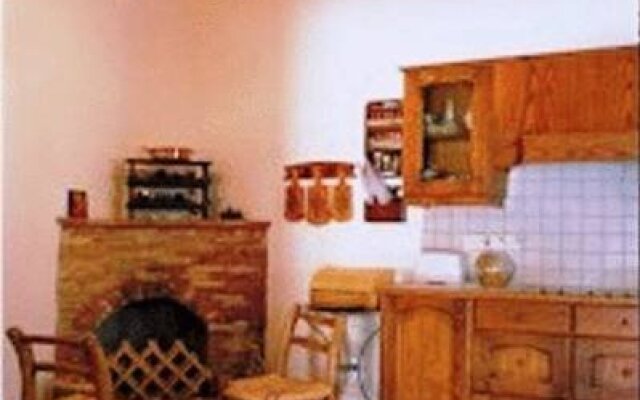 AVLI Traditional Houses
