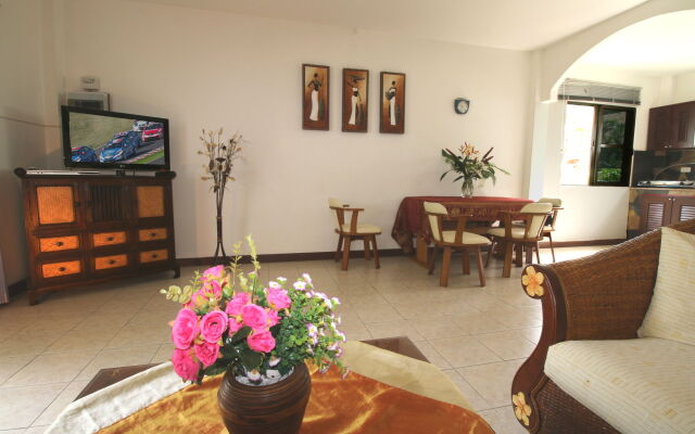 Ya Nui Resort