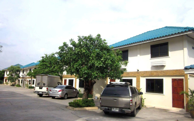 Fah Pround Fon Hotel