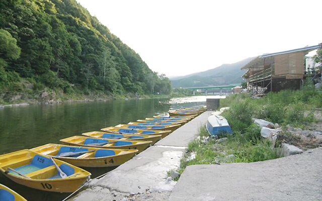 Cheongpyeong Redfox Pension